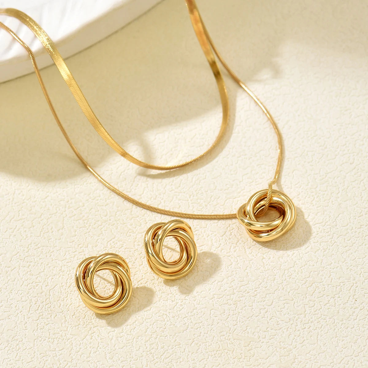 Modern Double-Ring Pendant and Earring Set