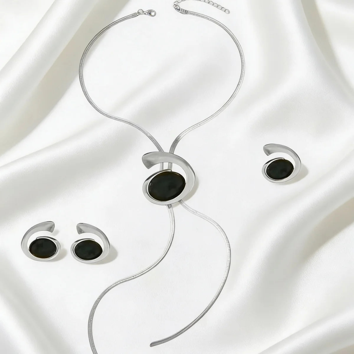Golden Frame Onyx-Look Jewelry Set
