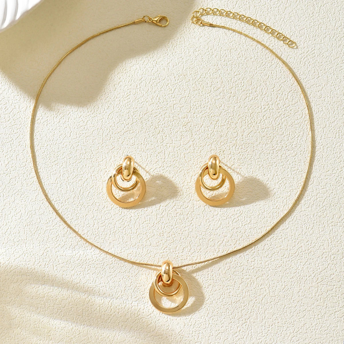 Modern Double-Ring Pendant and Earring Set