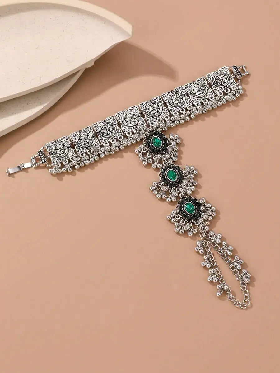 1pc High-End Carved Vintage Bohemian Style Finger Connected Hand Chain Bracelet Women's Hand Back Chain
