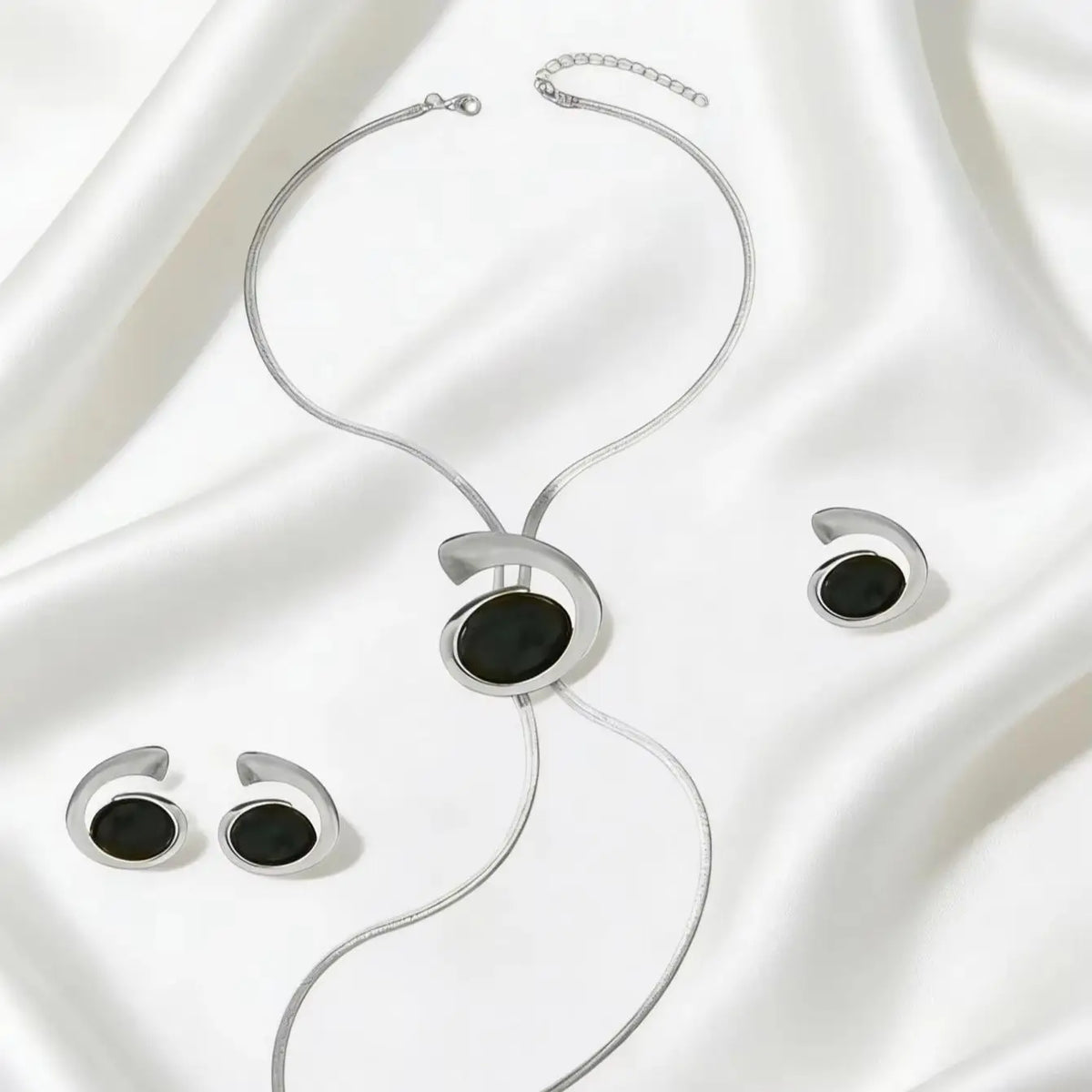 Golden Frame Onyx-Look Jewelry Set