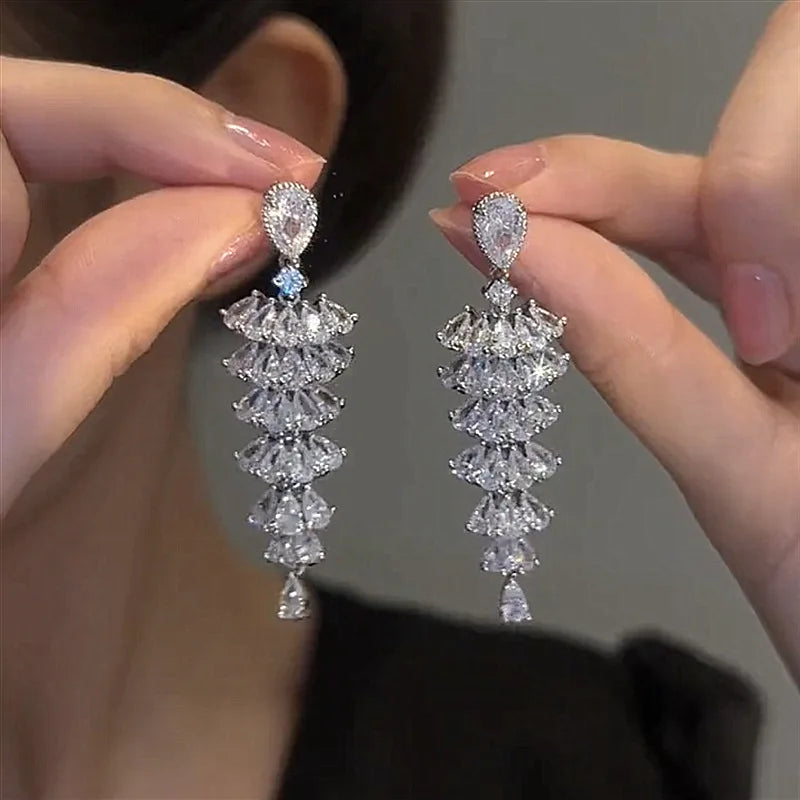 Fashion Luxury Geometric Dangle Drop Earrings for Women Wedding Party Jewelry Accessories Gorgeous Cubic Zirconia Bridal Brincos