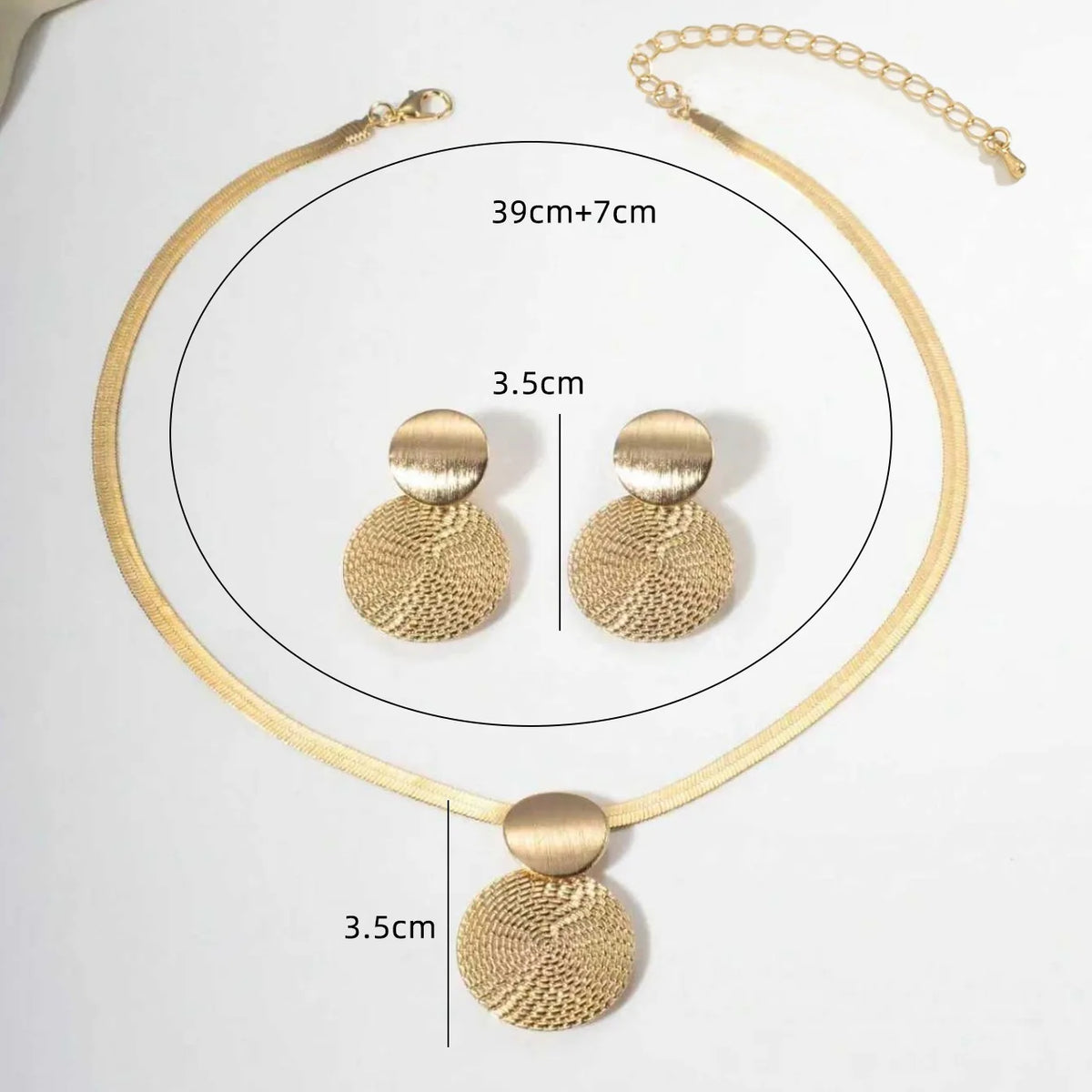 1 set of creative personalized geometric metal disc pendant necklace female exaggerated spiral pattern pendant collarbone chain