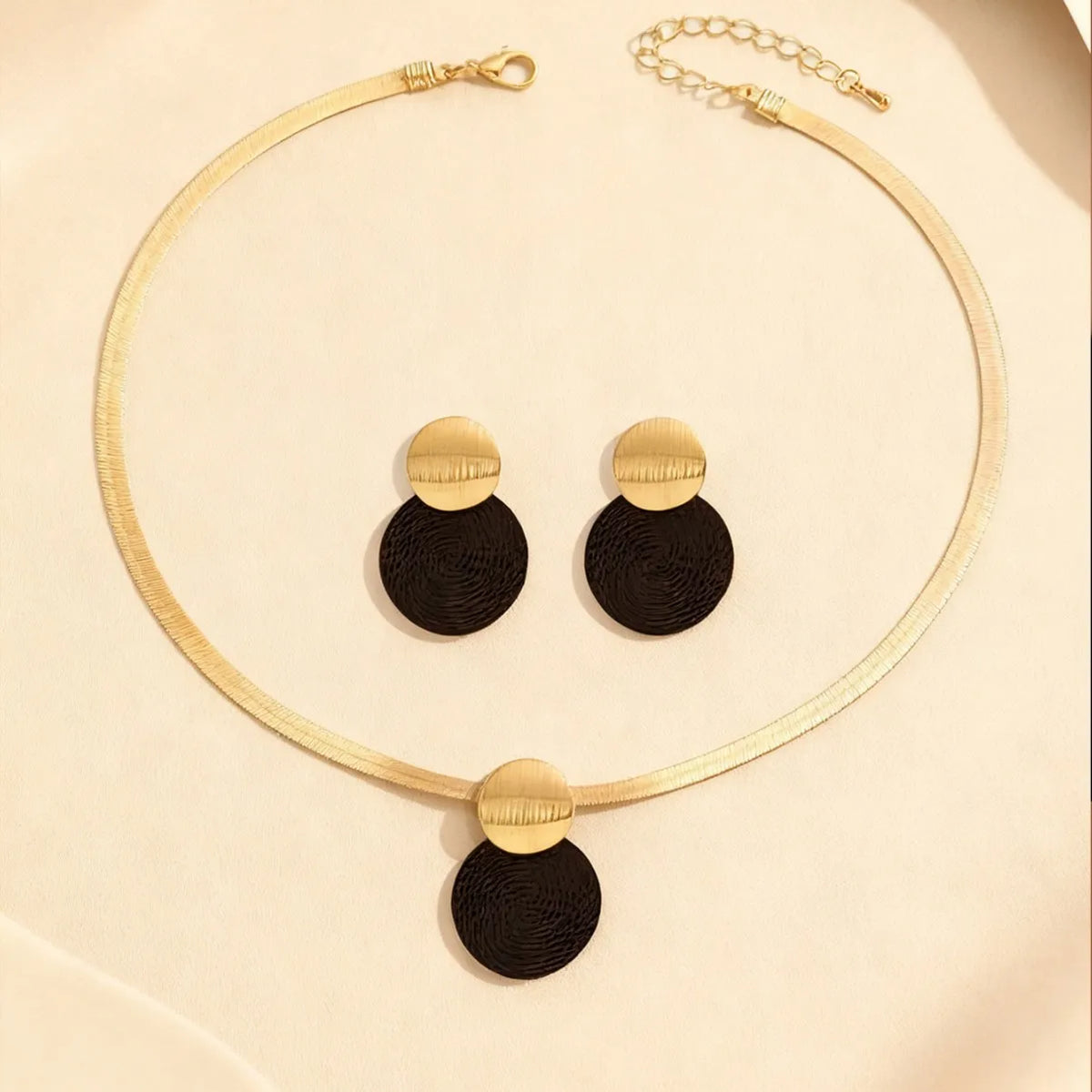 Modern Noir Disc Necklace and Earrings
