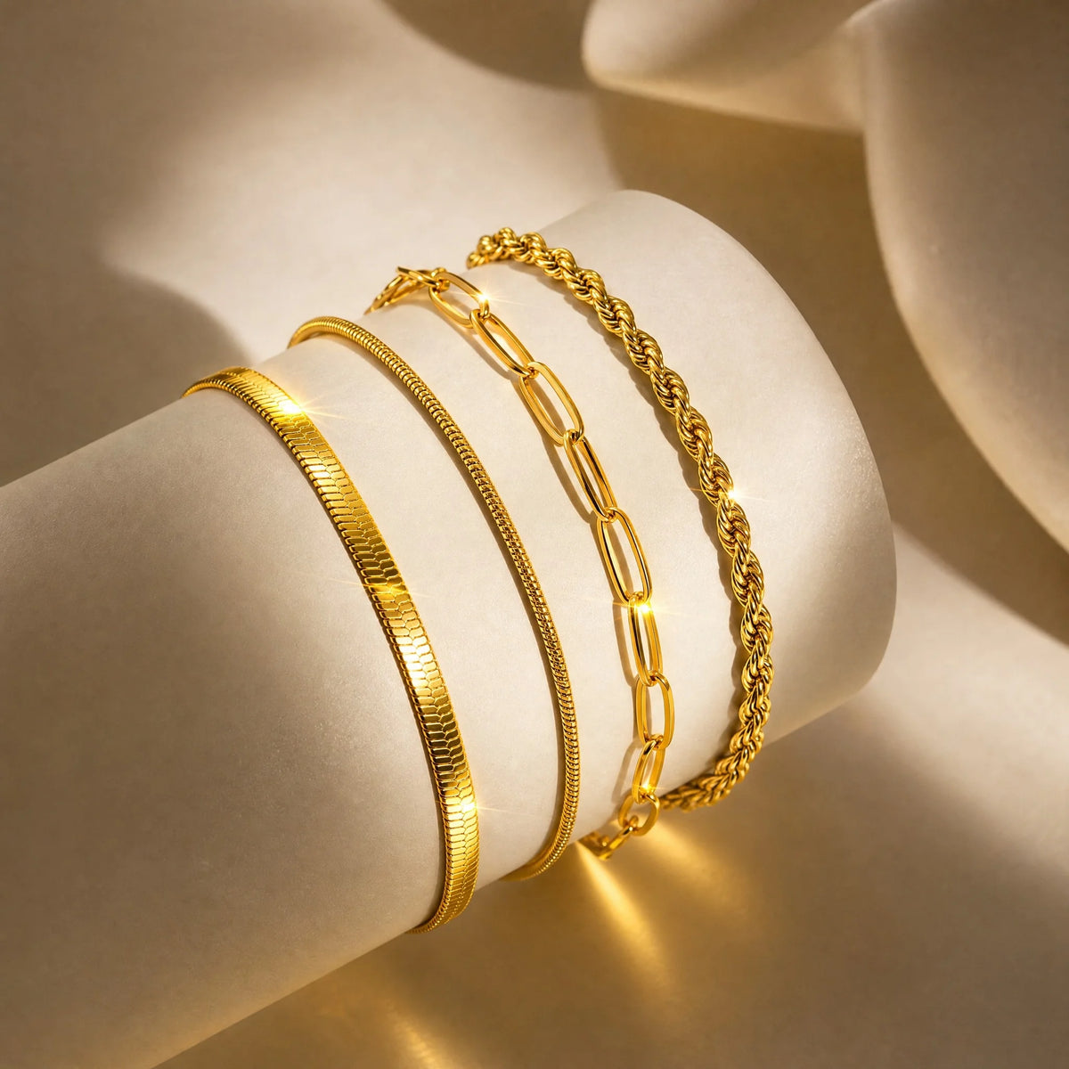 4-piece women's stainless steel fine chain bracelet set, waterproof adjustable bracelet, fashionable punk style daily wear gift