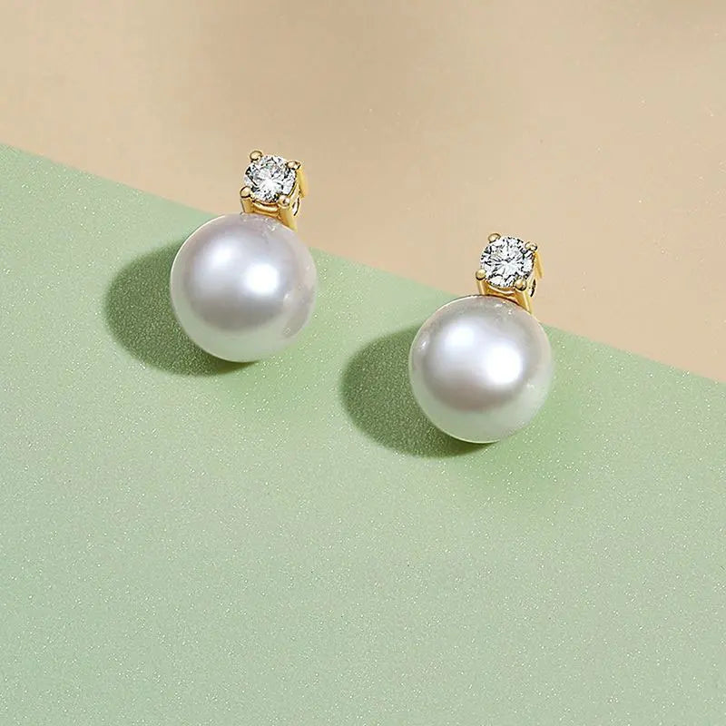 Elegant Pearl Stud Earring