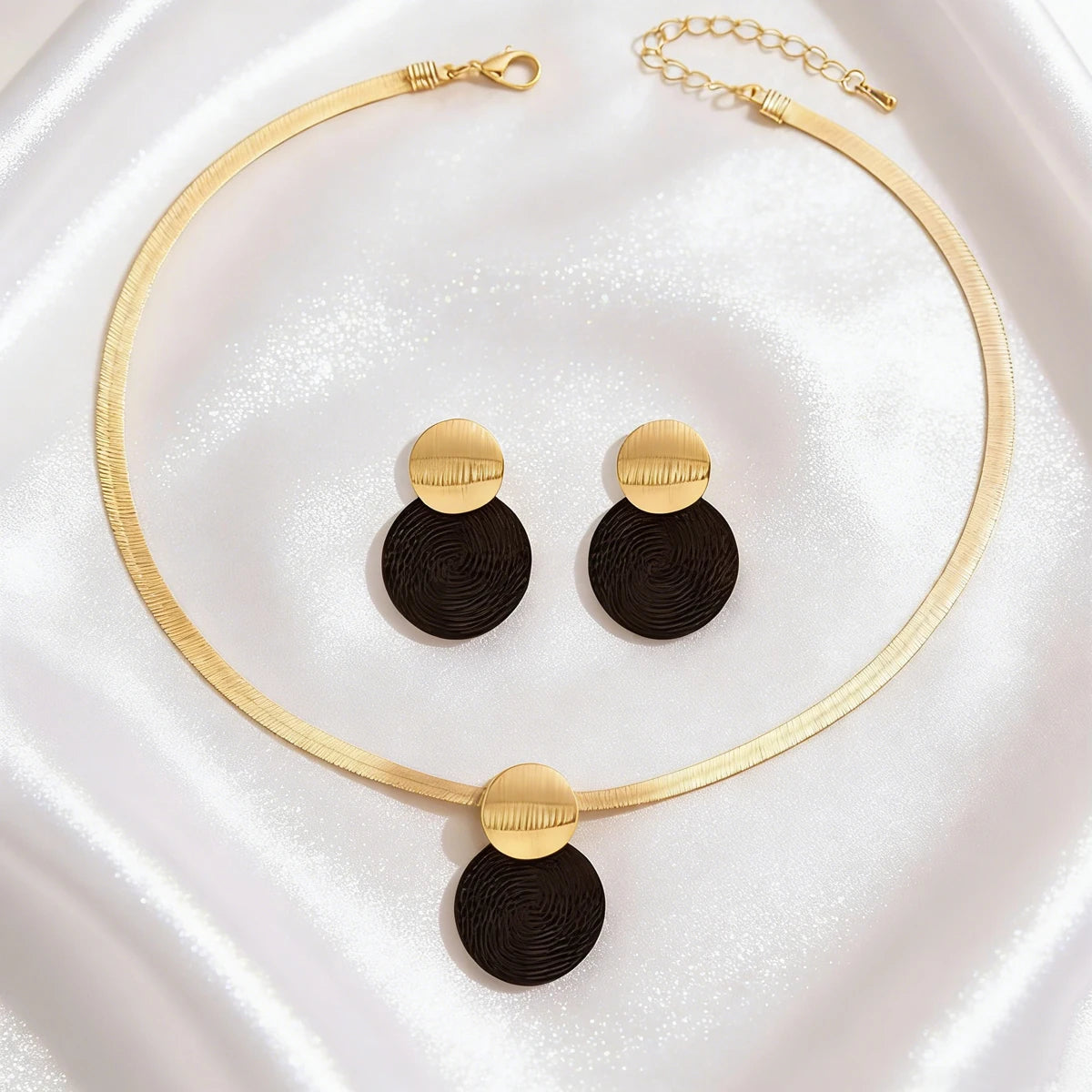 Modern Noir Disc Necklace and Earrings