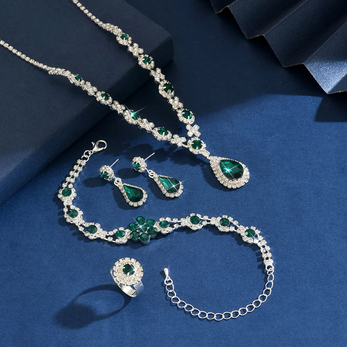 Ladies' Fashion Flower Water Drop Necklace Earrings Bracelet Jewelry Set Suitable for Wedding, Party, Festival Gifts