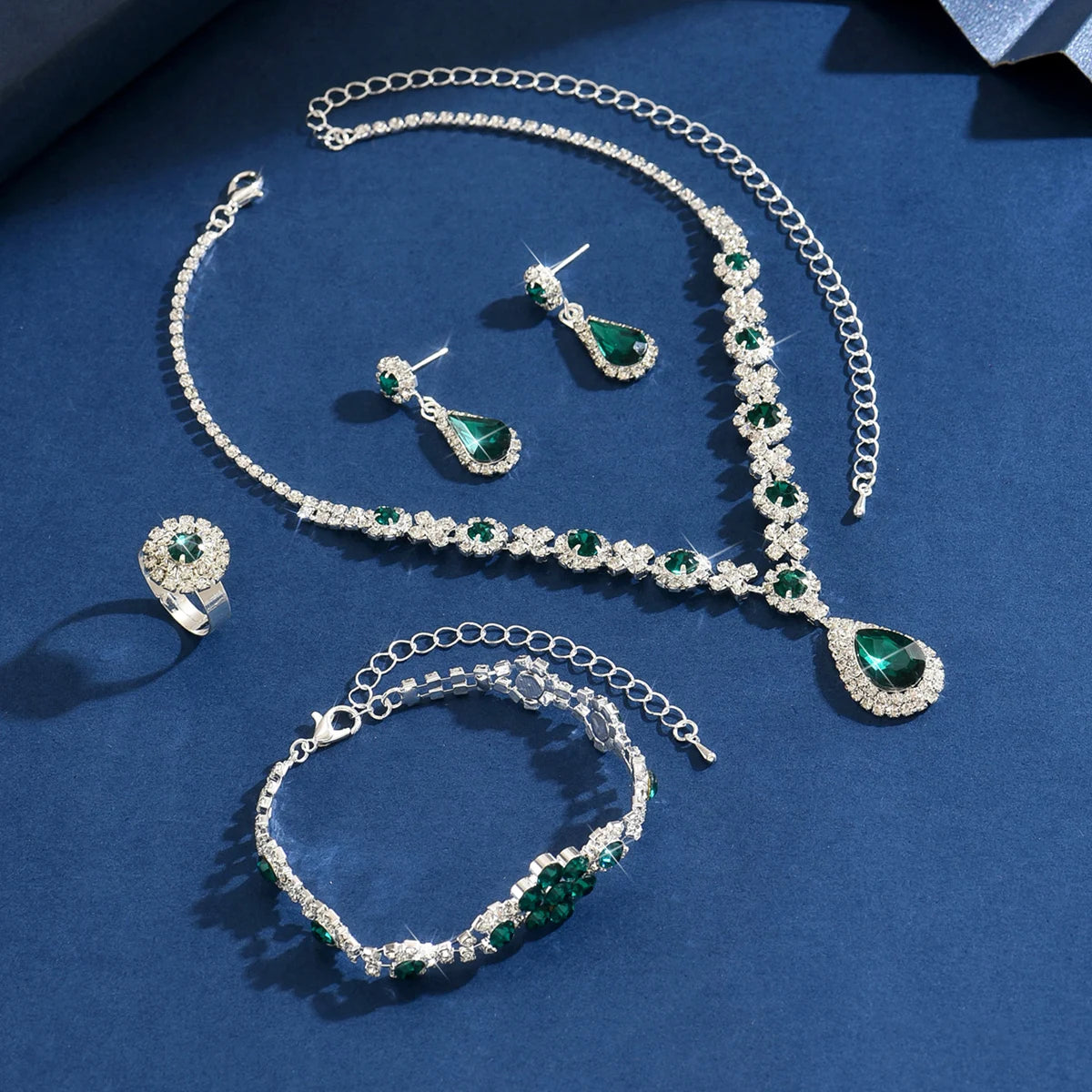 Ladies' Fashion Flower Water Drop Necklace Earrings Bracelet Jewelry Set Suitable for Wedding, Party, Festival Gifts